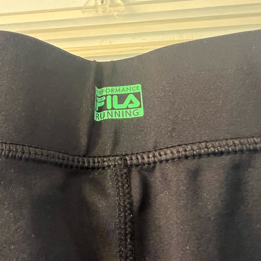 Fila performance running leggings size L - Picture 7 of 7